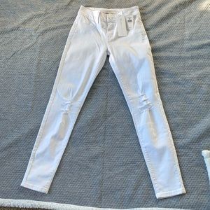 NWT KanCan signature midrise WOMENS  skinny 25 x 30 buckle kinsley jeans NEW